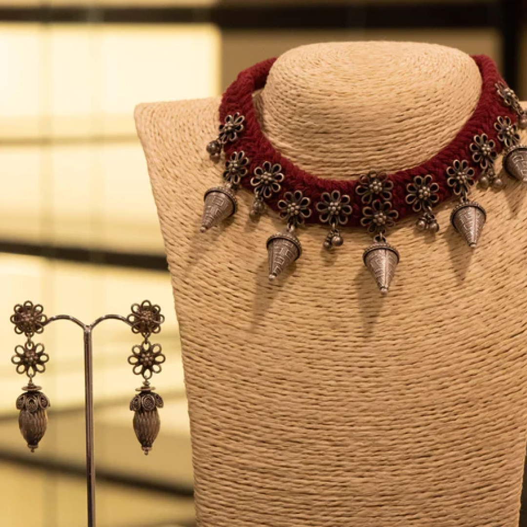 Thread Work Neck Piece-0